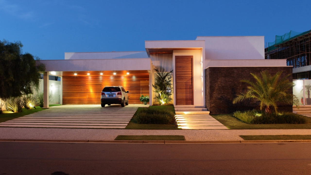 Transforme a entrada da sua casa com plantas que não apenas impressionam, mas também acolhem e trazem boas energias para o ambiente.